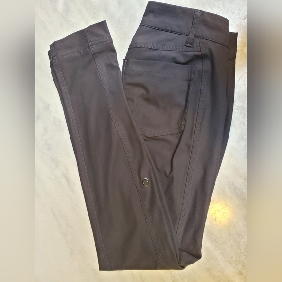 Lululemon Rare Women's Black Urbanite Pants - Picture 8 of 14
